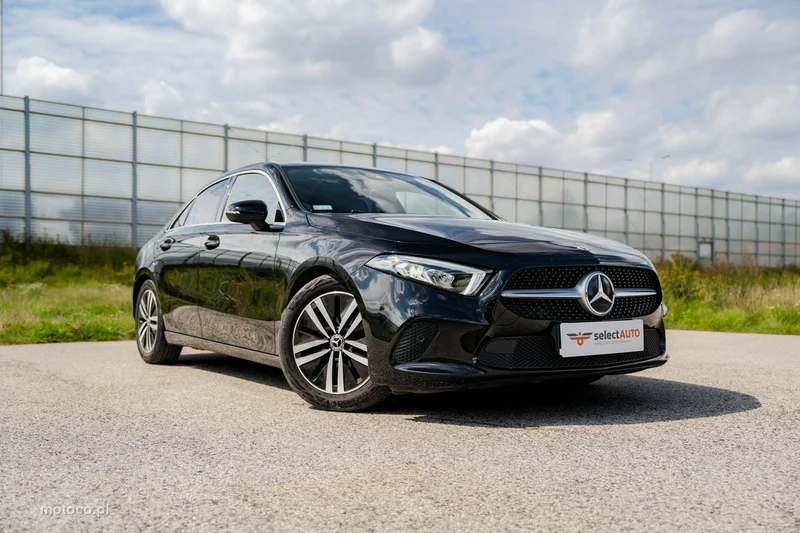 Mercedes-Benz Klasa A W177 A 180 3
