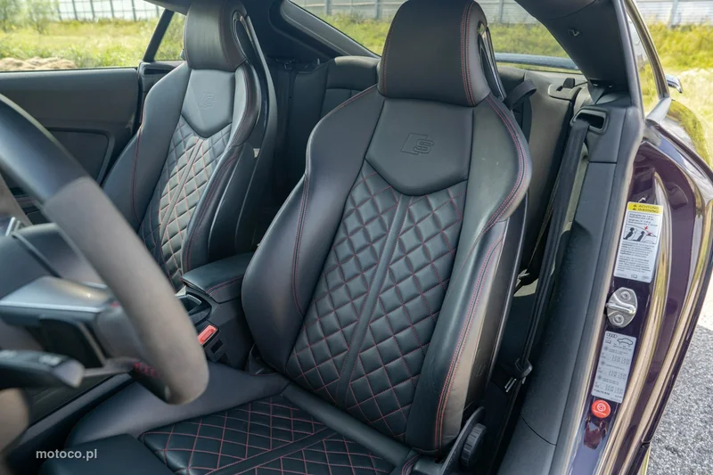 Audi TT S 22