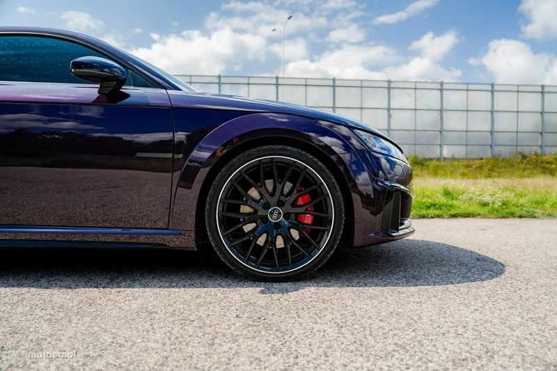 Audi TT S 8