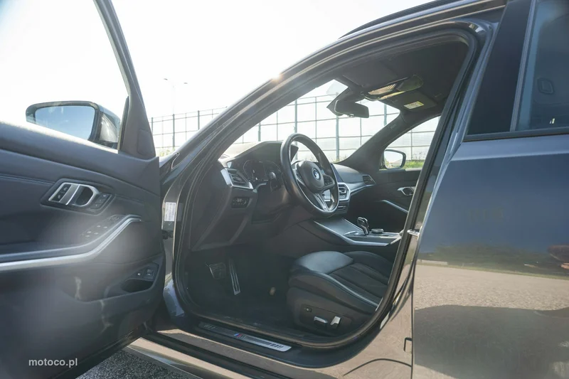 BMW Seria 3 G20 330 18