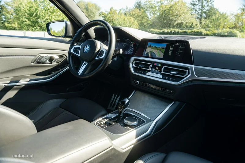 BMW Seria 3 G20 330 27