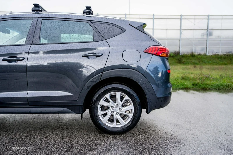 Hyundai TUCSON 12