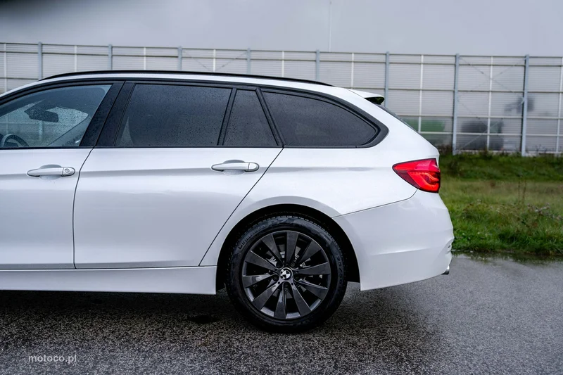 BMW Seria 3 G20 320 12