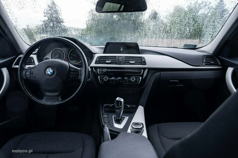 BMW Seria 3 G20 320 15