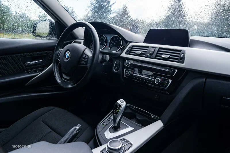BMW Seria 3 G20 320 17