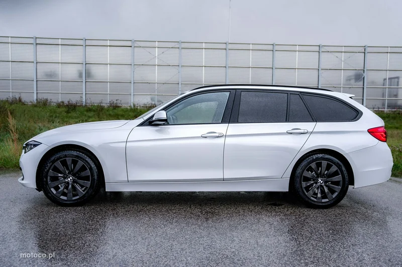 BMW Seria 3 G20 320 10