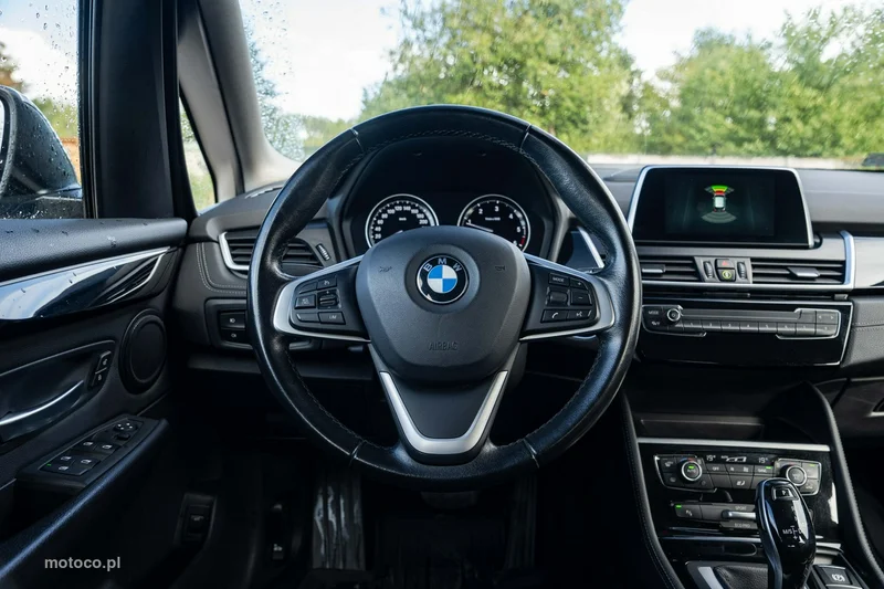 BMW Seria 2 F45 220 17