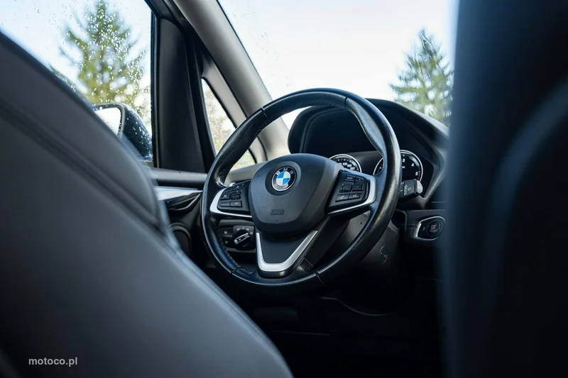 BMW Seria 2 F45 220 19