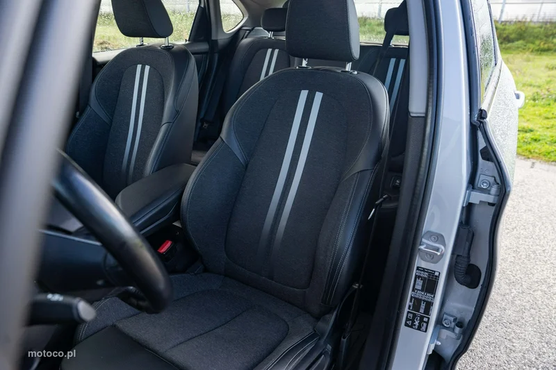BMW Seria 2 F45 220 22
