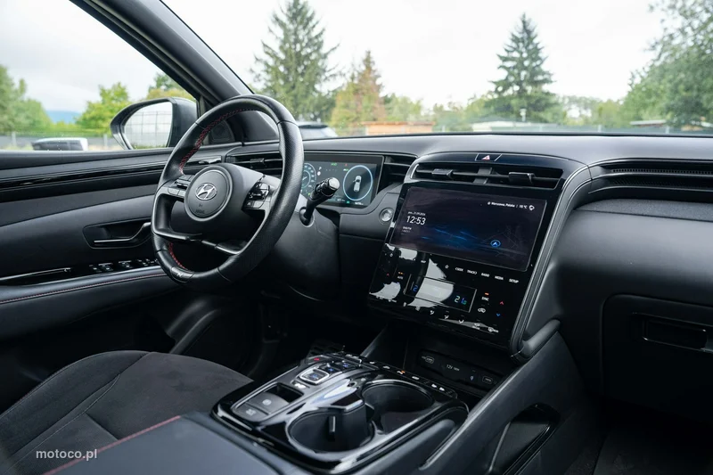 Hyundai TUCSON 24