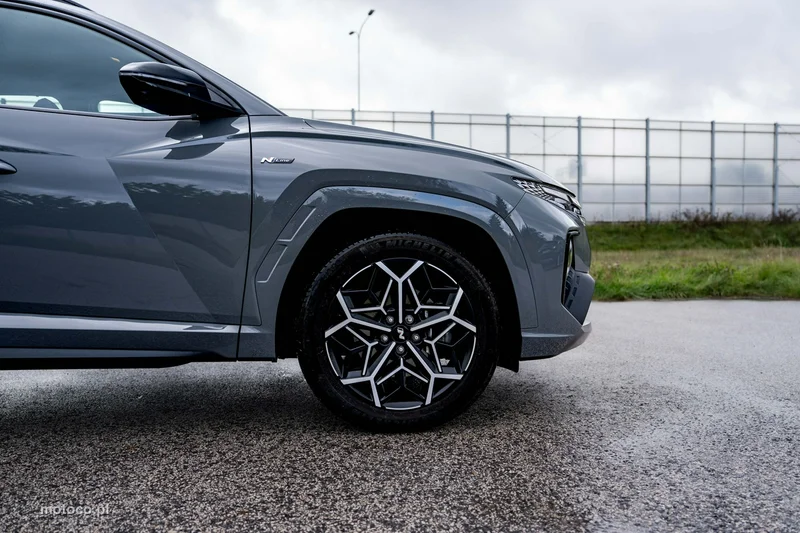 Hyundai TUCSON 9