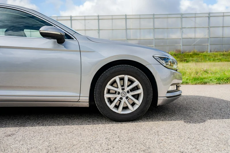 Volkswagen Passat B8 8