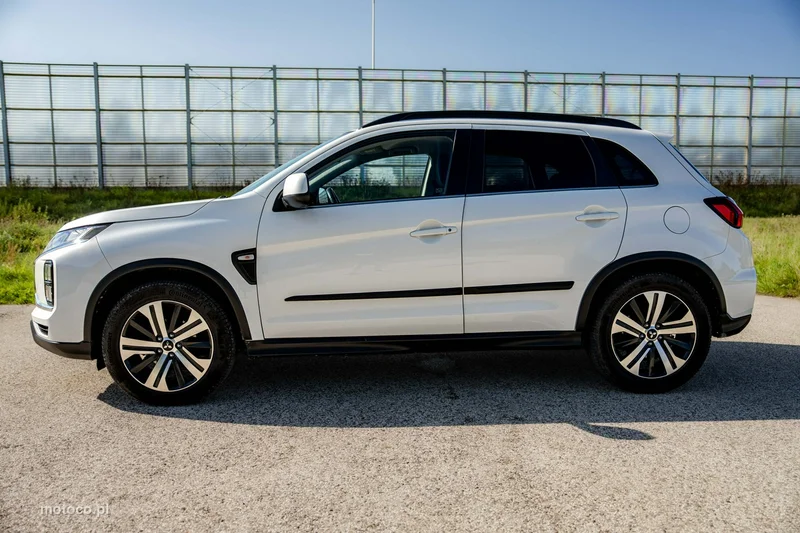 Mitsubishi ASX 10