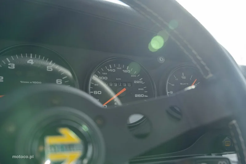 Porsche 911 964 37