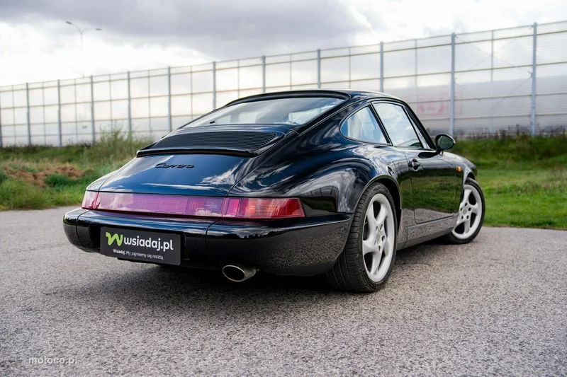 Porsche 911 964 6
