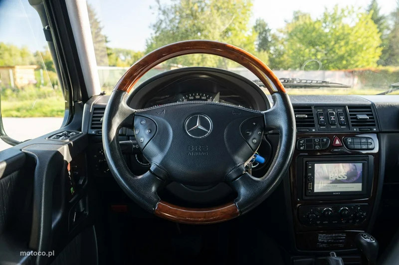 Mercedes-Benz Klasa G W463 G 500 31