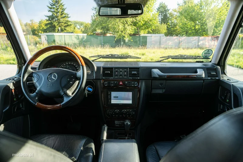 Mercedes-Benz Klasa G W463 G 500 32