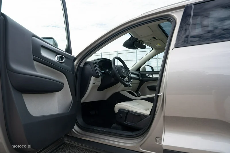 Volvo XC 40 14