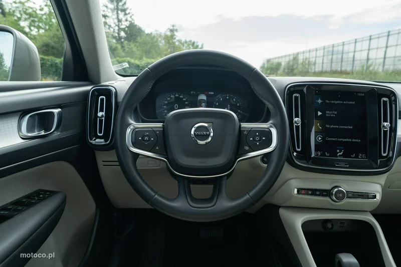 Volvo XC 40 16
