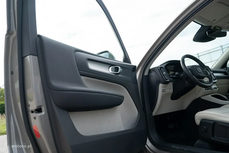 Volvo XC 40 20