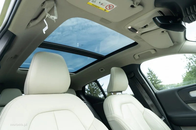 Volvo XC 40 26