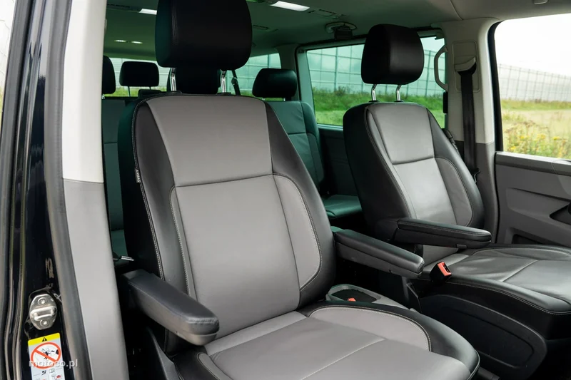 Volkswagen Caravelle 27