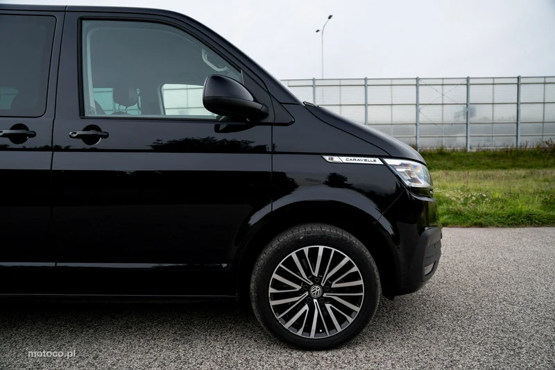 Volkswagen Caravelle 8