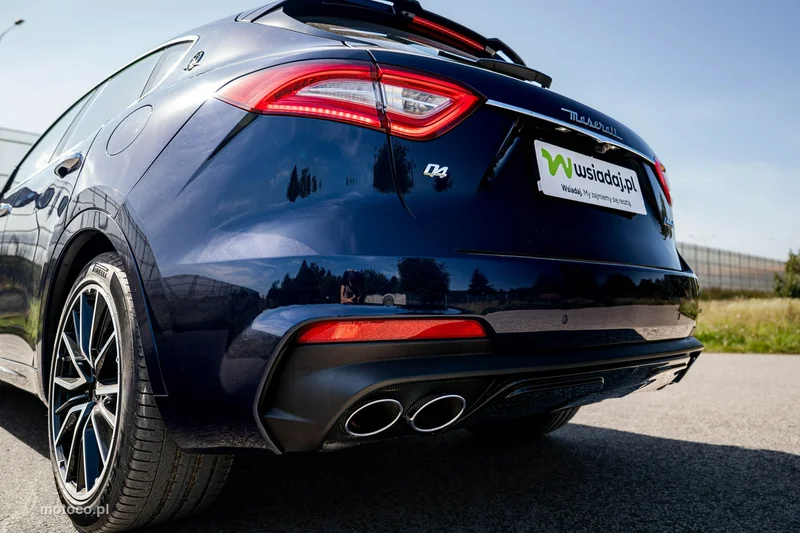 Maserati Levante 15