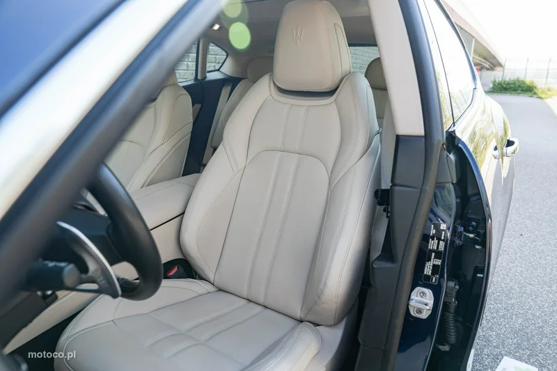 Maserati Levante 30