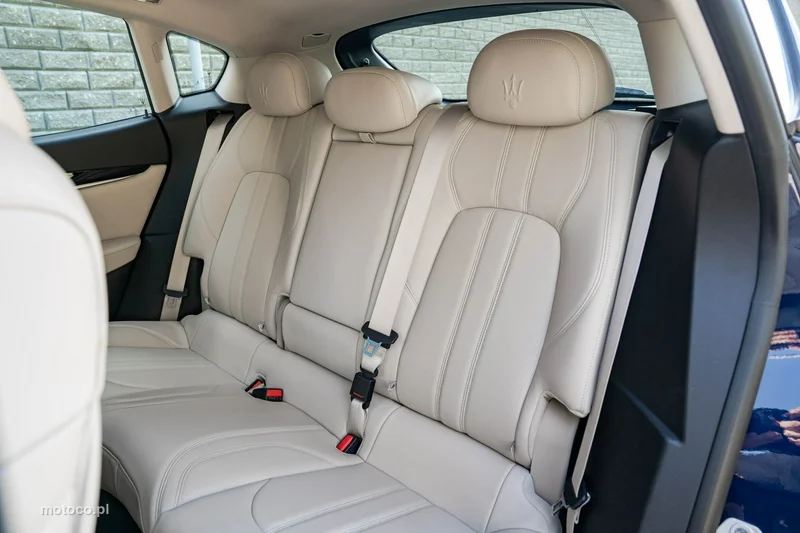 Maserati Levante 36
