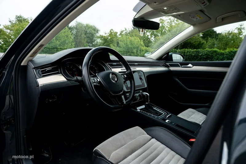 Volkswagen Passat B8 16