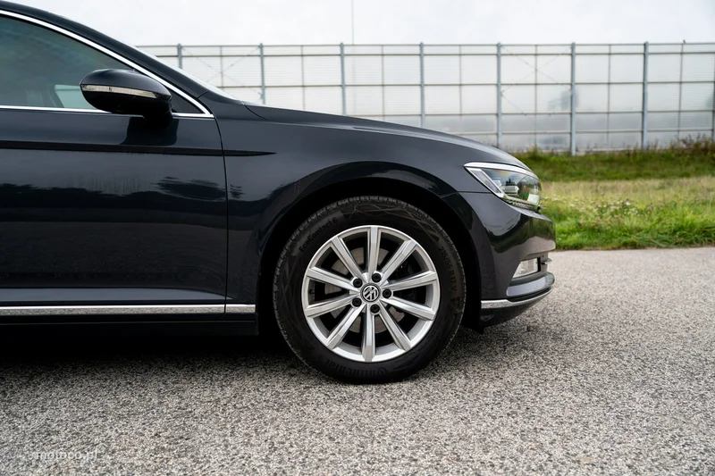 Volkswagen Passat B8 8