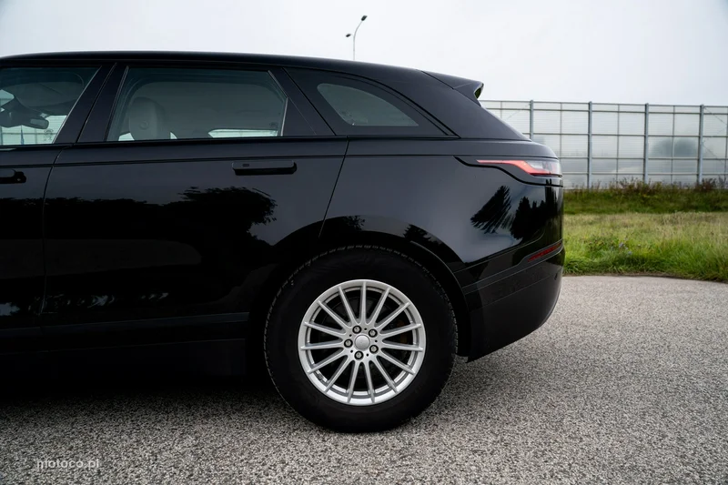 Land Rover Range Rover Velar 12