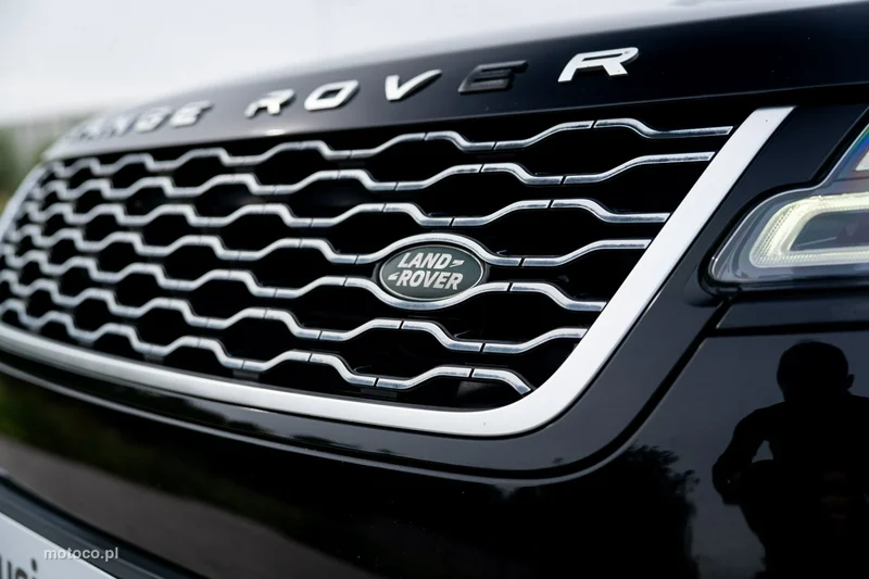 Land Rover Range Rover Velar 14