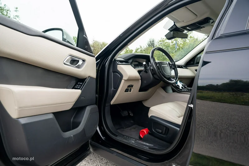 Land Rover Range Rover Velar 15