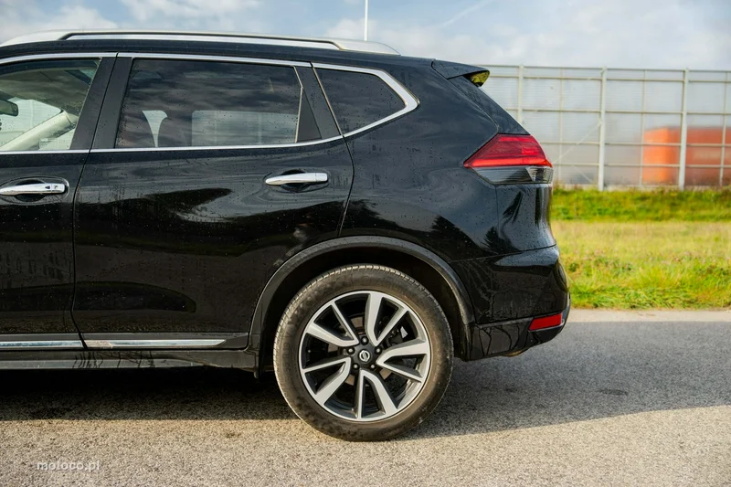 Nissan X-Trail 12