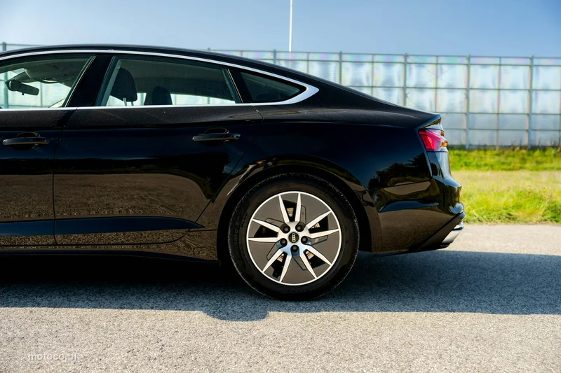 Audi A5 F5 12