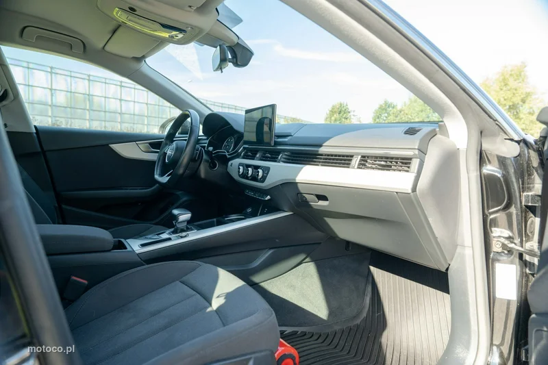 Audi A5 F5 19
