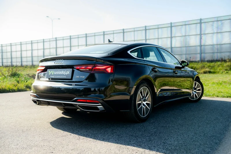 Audi A5 F5 6