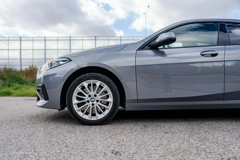 BMW Seria 2 U06 220 11