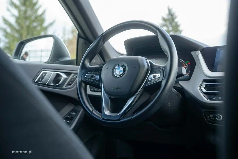 BMW Seria 2 U06 220 21
