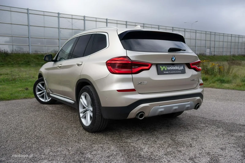 BMW X3 G01 4