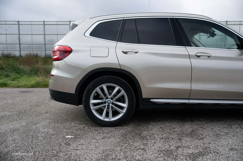 BMW X3 G01 7