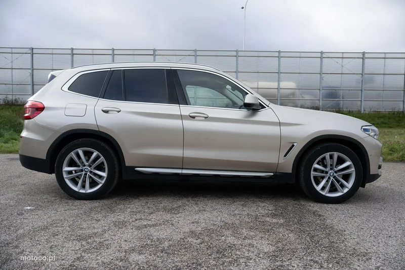 BMW X3 G01 9