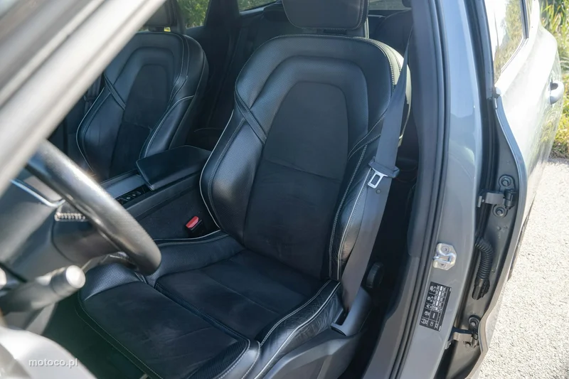 Volvo XC 60 24