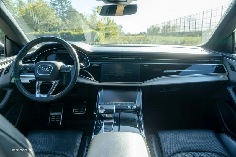 Audi Q8 4M 18