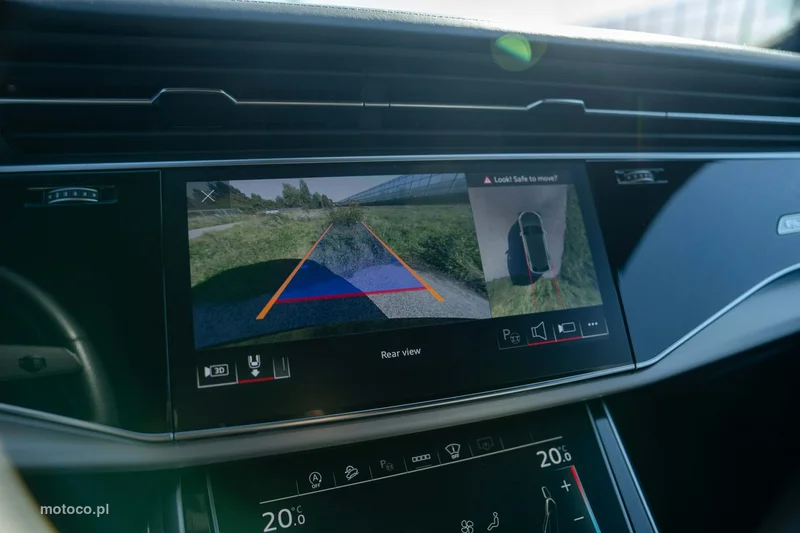 Audi Q8 4M 22