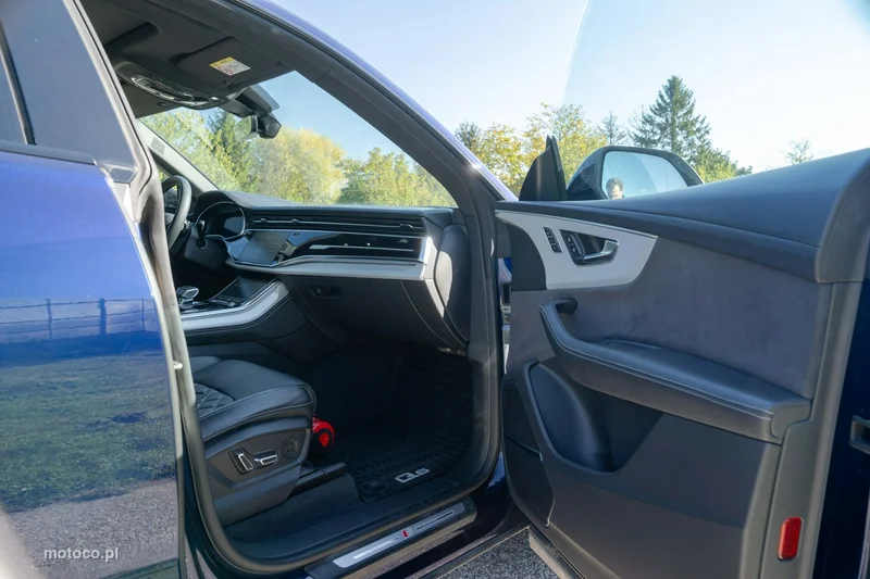 Audi Q8 4M 24