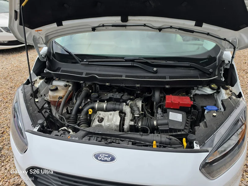 Ford Transit Courier 39