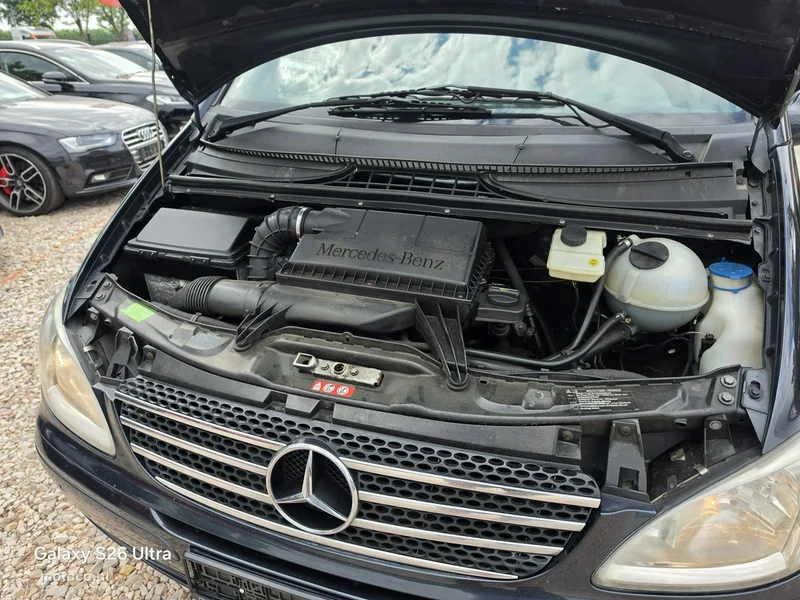 Mercedes-Benz Viano 40